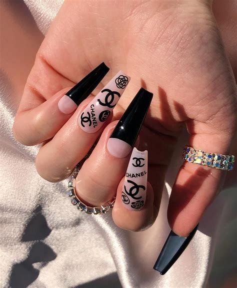 chanel acrylic nails designs